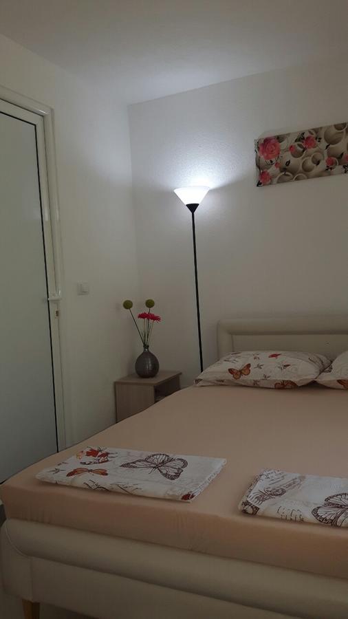 Apartmani Sutomore Eksteriør bilde